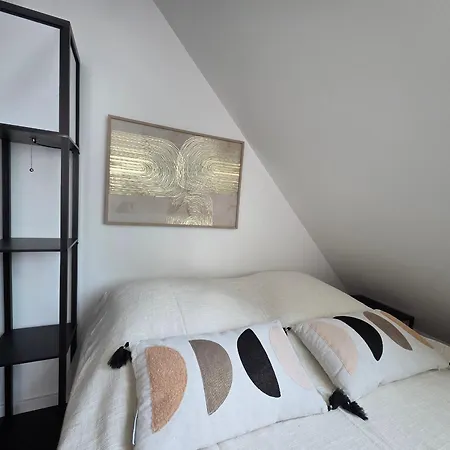 Neuf 23m² Proche Et Centre Inclus - Fr-1-364-183 *