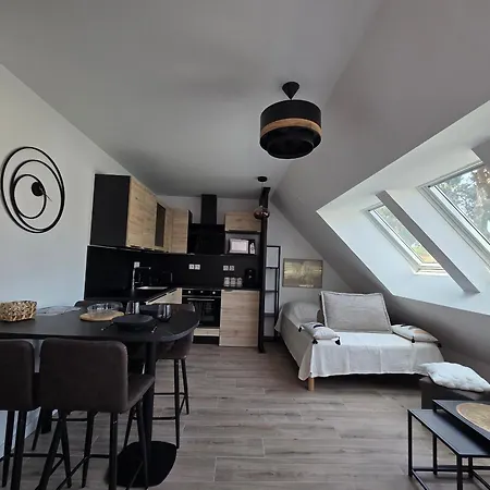 Apartment Neuf 23m² Proche Et Centre Inclus - Fr-1-364-183 *